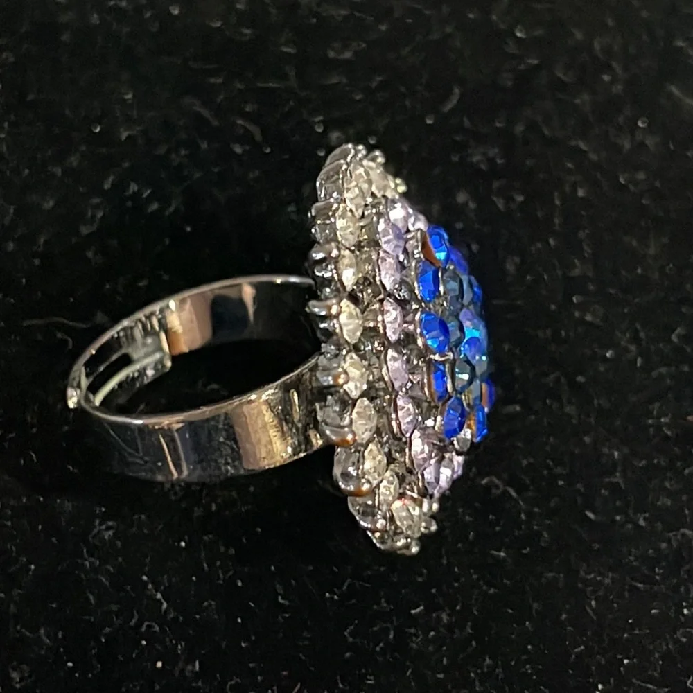 Blue Rhinestones Rings for Ladies - Picture 3 of 5